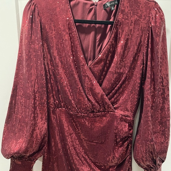 Dynamite Dress - Picture 2 of 2